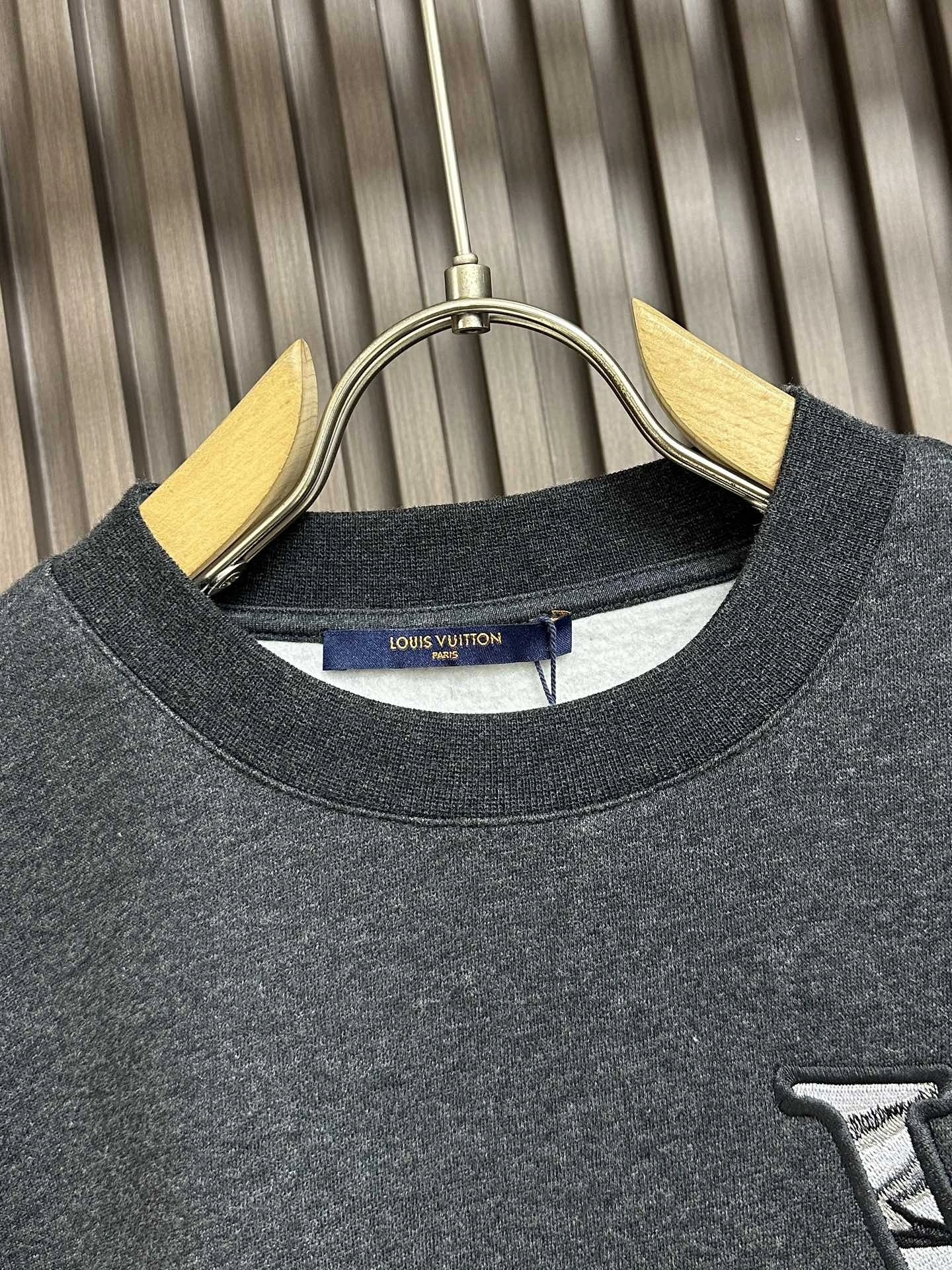 wg.luxury-- 8V monogram embroidery oversized item:E-F509L1003H